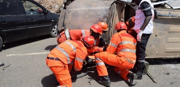 Accidents tragiques sur l'autoroute près de Mariama Niass : un mort et plusieurs véhicules impliqués