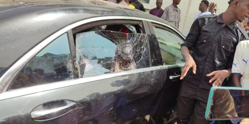 voiture du Khalife qui témoigne des violences