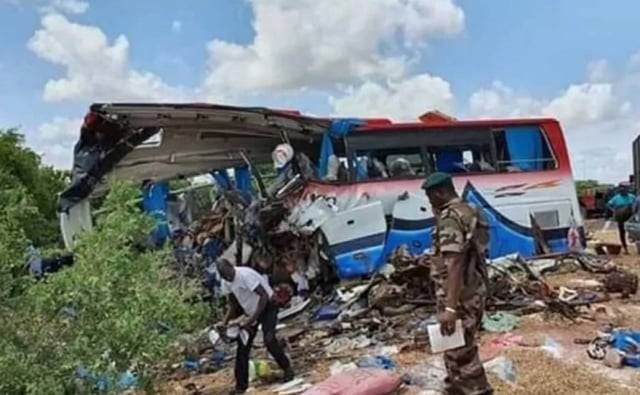 Mali: 16 morts et 48 blessés dans une collision entre deux bus