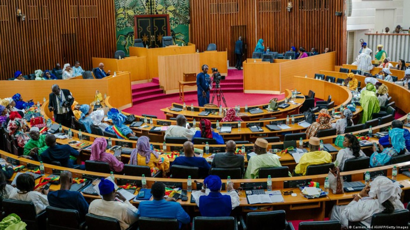 Dissolution de l’Assemblée : « 77 % ont voté OUI »,(rapport)