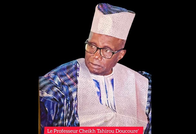 HOMMAGE AU PROFESSEUR CHEIKH TAHIROU DOUCOURE : Un érudit des temps modernes (Par Mohamed WAGUE)