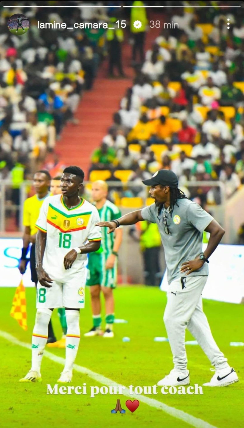 Les « Lions » rendent hommage à Aliou Cissé après son départ de la tête de l'équipe nationale