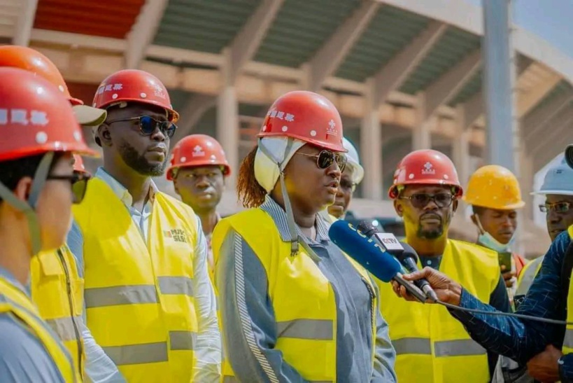 Réhabilitation du stade Léopold Sédar Senghor : la livraison confirmée pour avril 2025, selon la ministre des Sports