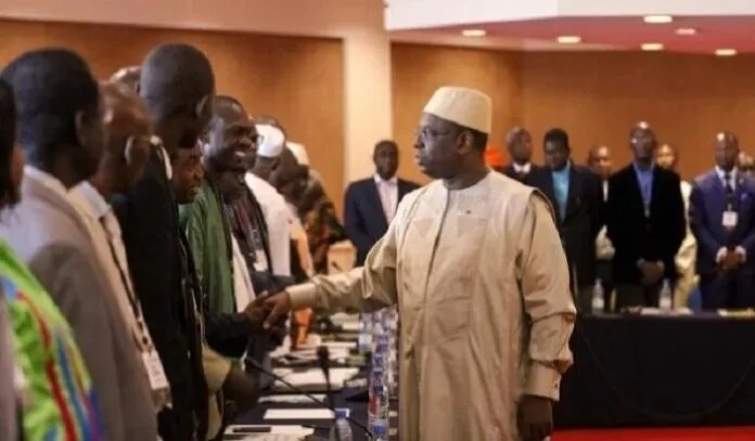 Départ des membres de l'APR vers Pastef : Macky Sall déclare ne pas être surpris