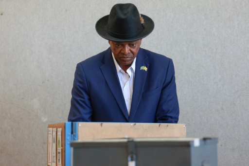 Botswana: le président Mokgweetsi Masisi reconnaît sa défaite aux élections et annonce se «retirer»