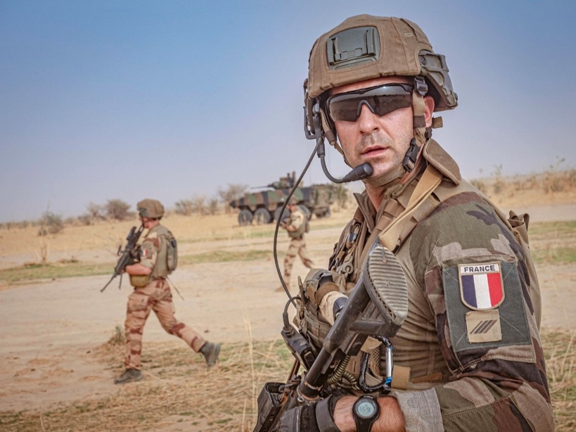 Les soldats formés par les Français désertent en masse (Par Mamadou Coulibaly, analyste politique)