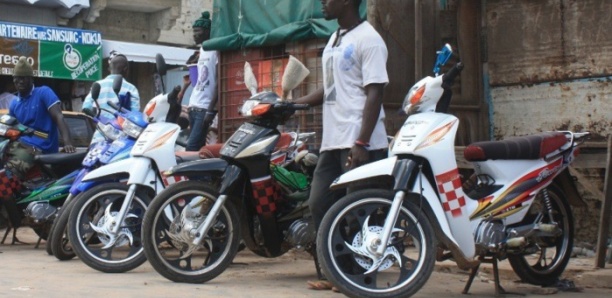 Zac Mbao : le conducteur de moto "Jakarta" qui dépouillait les femmes arrêté par la police