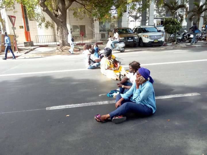 Manifestation pour la libération de Khalifa Sall : les 18 femmes de «Taxawou Dakar» arrêtées puis libérées