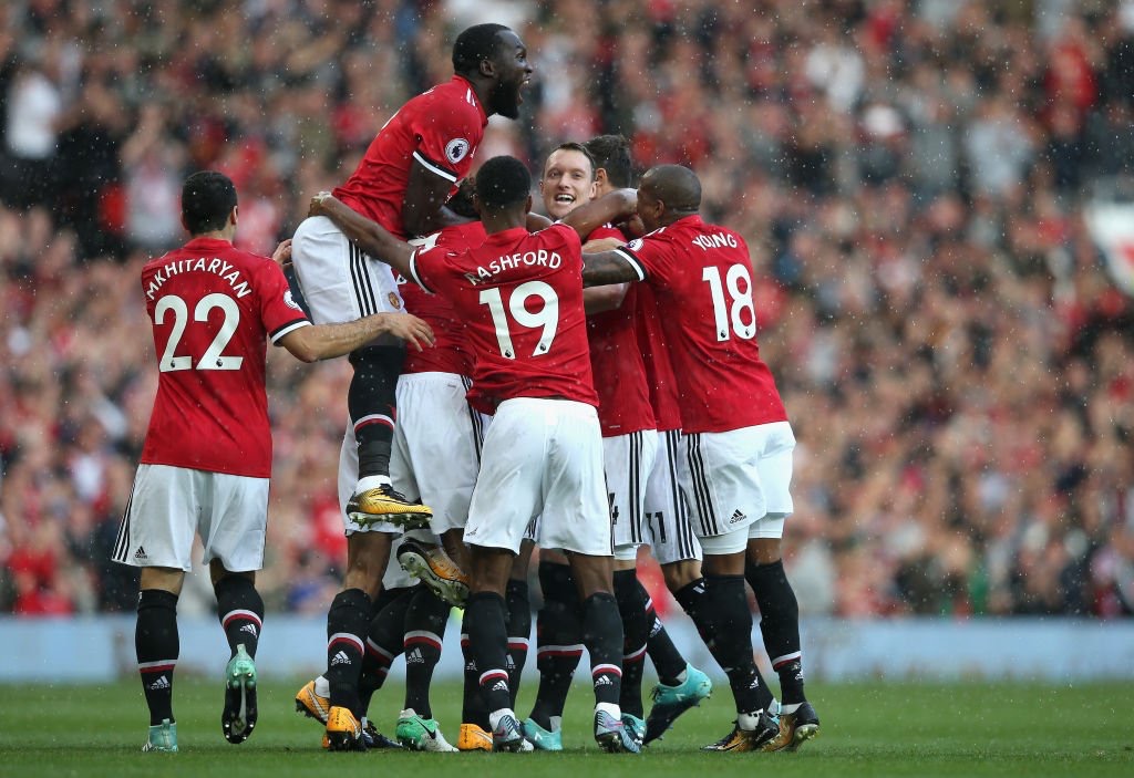 5ème Journée Premier League : United répond à City en écrasant Everton (4-0)