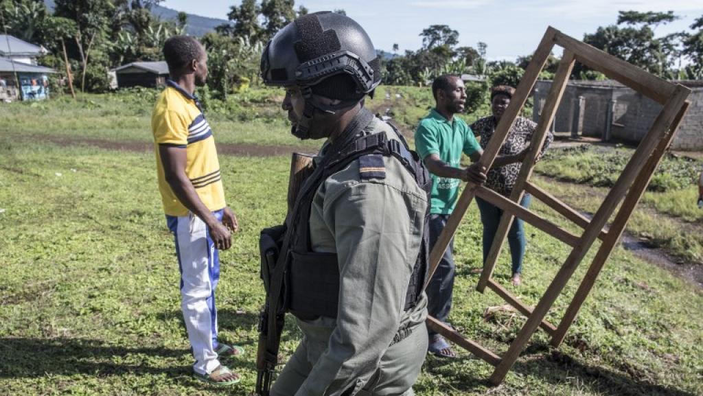 Présidentielle au Cameroun: scrutin sous haute tension en zone anglophone