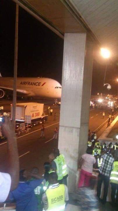 Témoignage flippant d’un passager d’Air France qui a perdu un moteur en plein vol : "J'étais a bord de ce funeste...