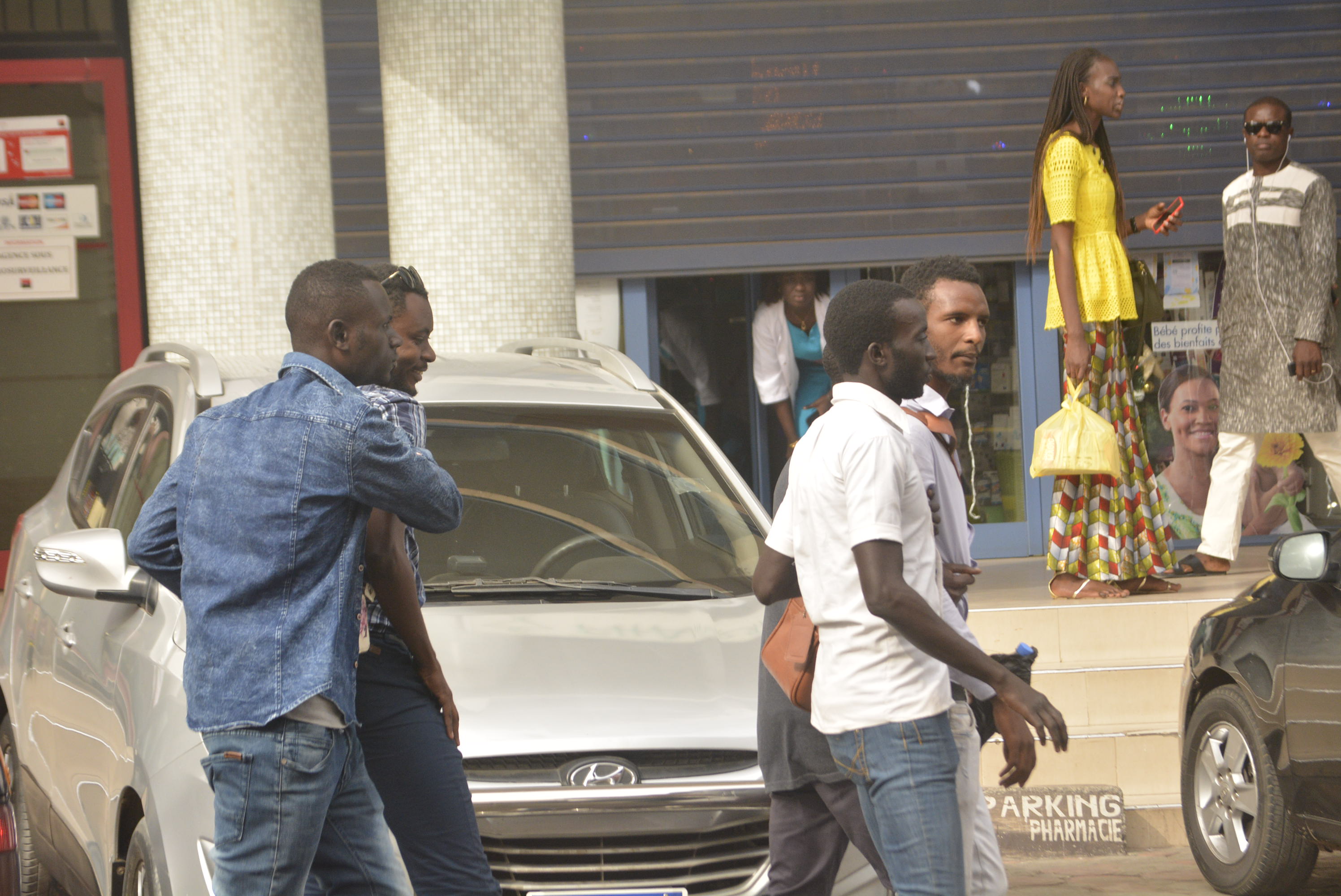 Retour en images sur un après-midi électrique au centre-ville de Dakar