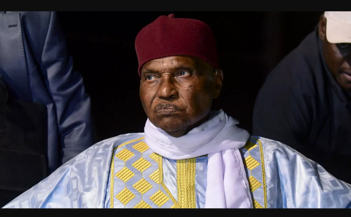 Décès Iba Der Thiam: Abdoulaye Wade  pleure « un homme multinational au savoir immense »