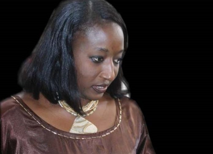 L'ancien ministre Aminata Lo Dieng arrêtée jeudi pour non-respect du couvre-feu à un pas du parquet