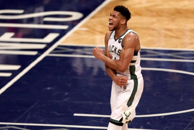 NBA: Antetokounmpo fait le show face à Brooklyn, Utah perd à Toronto