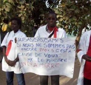 Santé : le SAMES en grève aujourd’hui et demain, Eva Marie Coll Seck leur barre la route