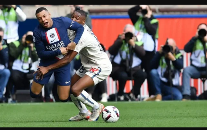 Ligue 1 : le PSG encore convalescent renverse Lille dans un match complètement fou !