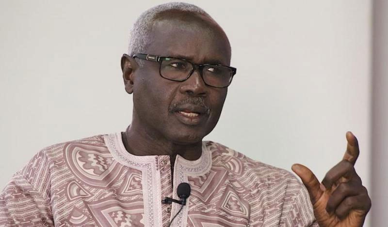 « Oui, la rue ne donne pas le pouvoir, mais se conserve-t-il par la force des armes et d’une certaine justice ? » Par Mody Niang