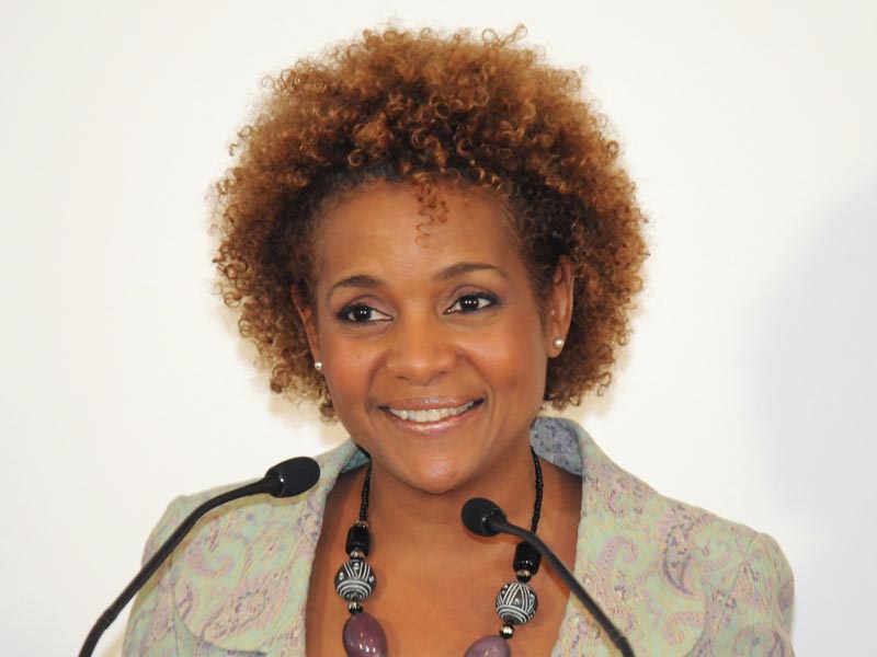 Urgent !!! Francophonie : Michaëlle Jean, succède à Abou Diouf à la tête de l’Oif