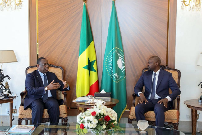 Juan Branco révèle: "nous avons entamé des démarches pour une résolution politique et diplomatique de la crise au Sénégal, sur instruction de M. Sonko"