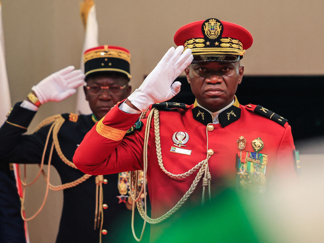 Coup d'Etat au Gabon: la chute d'un symbole de la FrançAfrique