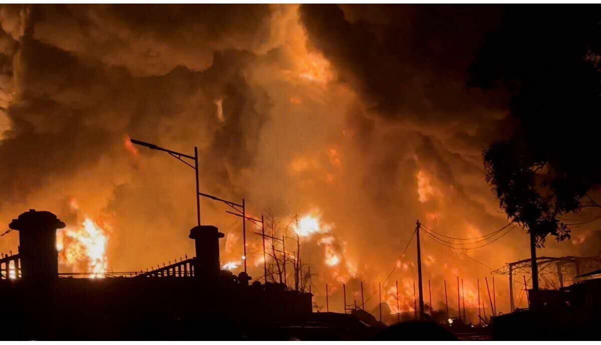 Guinée: le bilan de l'incendie à Conakry passe à 23 morts et 241 blessés (gouvernement)