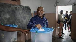 Comores: la Cour suprême valide la réélection d'Azali Assoumani, contestée par l'opposition