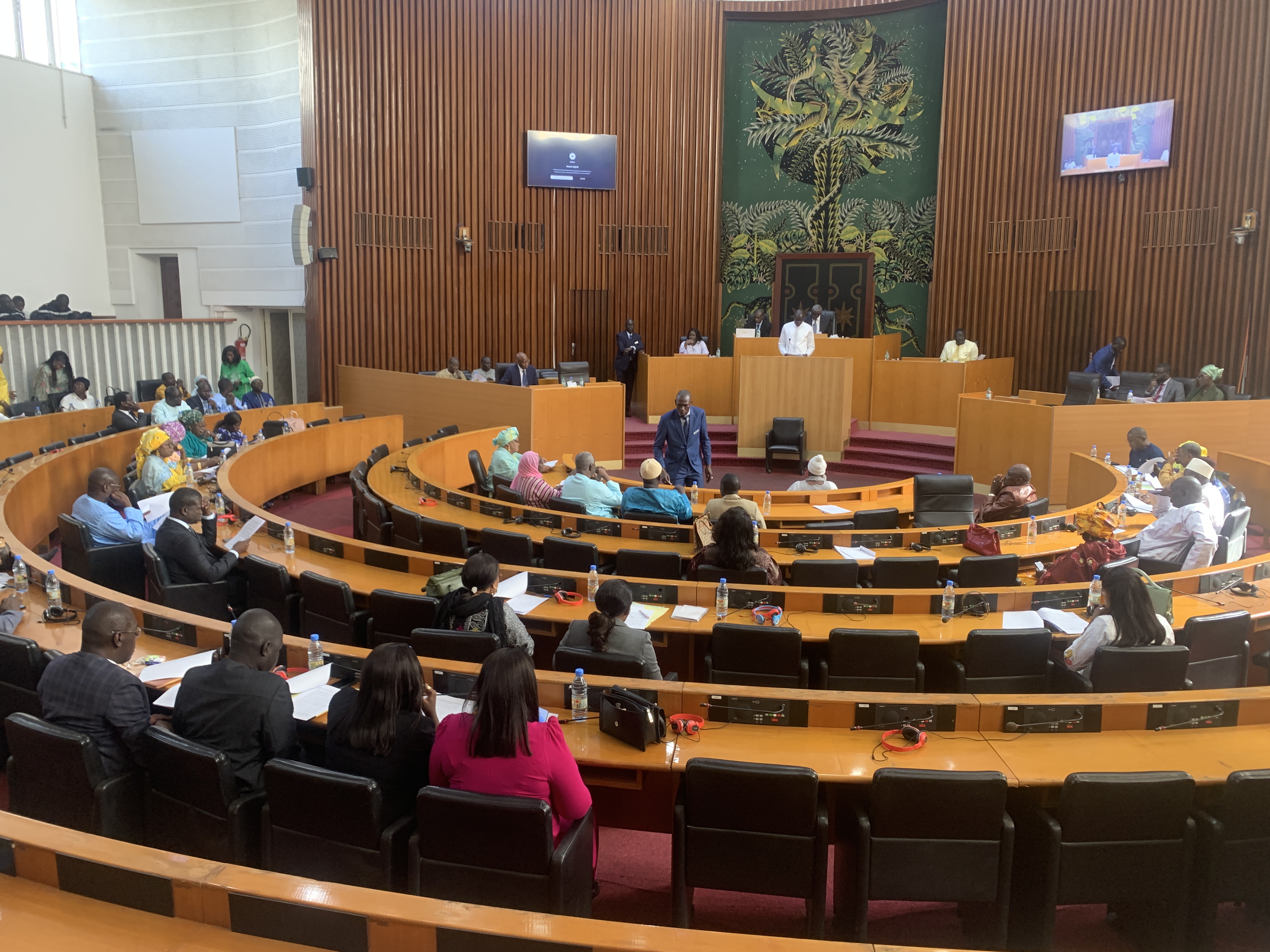 Commission d’enquête à l’Assemblée nationale sur la candidature de Karim Wade : une tension électrique entre les députés 