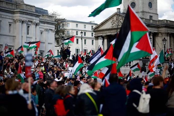 Des milliers de personnes à Londres pour réclamer un cessez-le-feu à Gaza