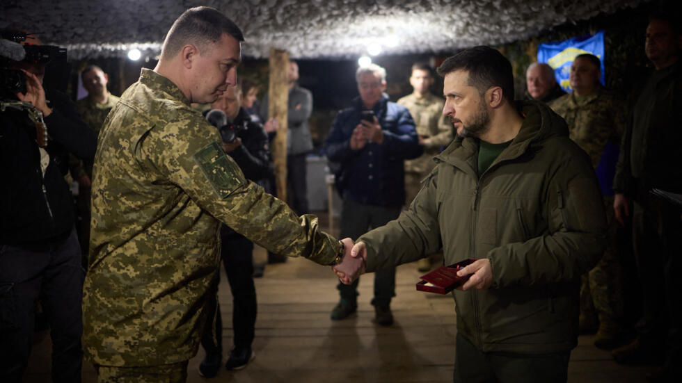 Sans aide américaine, l'Ukraine "perdra la guerre" contre la Russie, avertit Zelensky