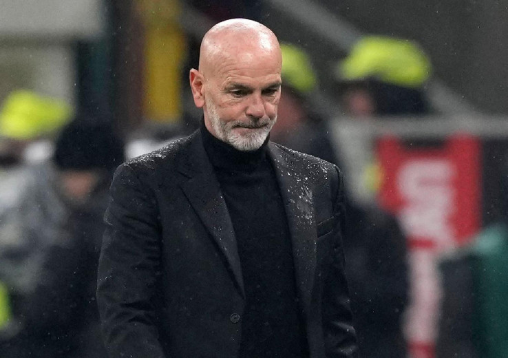 Foot: l'AC Milan se sépare de son entraîneur Stefano Pioli
