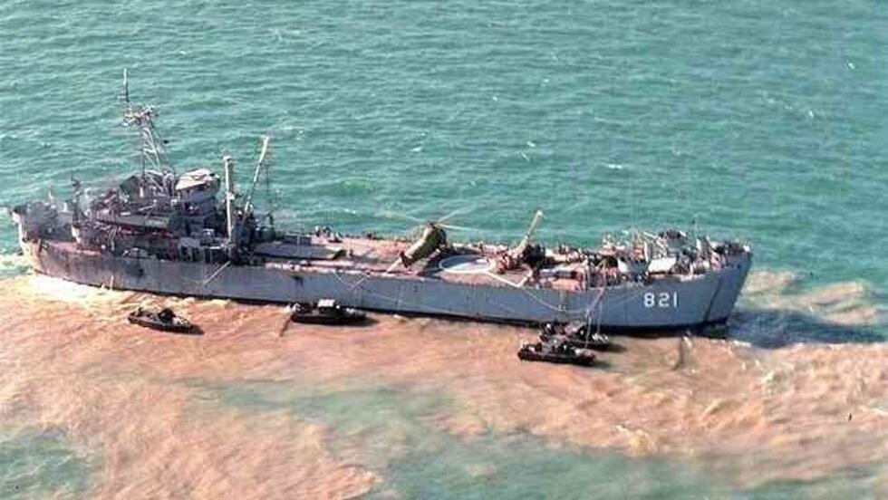 «Sierra Madre», le navire de guerre philippin immobile face à la Chine