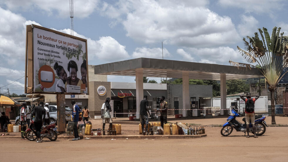 Centrafrique: à Bangui, les trafiquants de carburant profitent de la pénurie