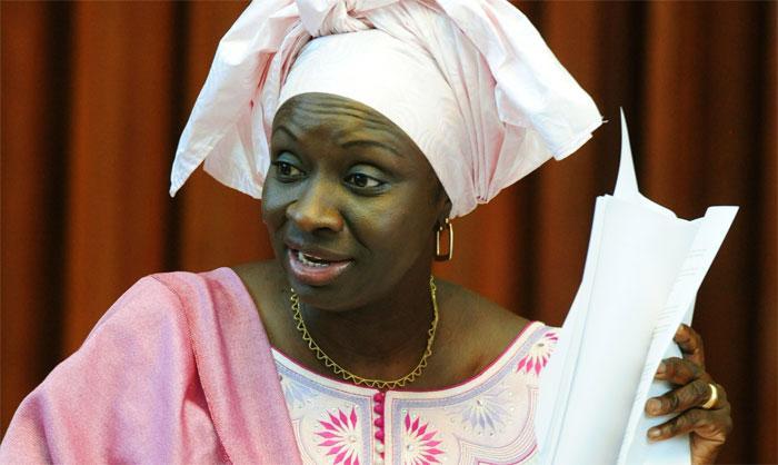 Polémique sur la DPG du Premier ministre : Aminata Touré appelle à la dissolution de l'Assemblée nationale
