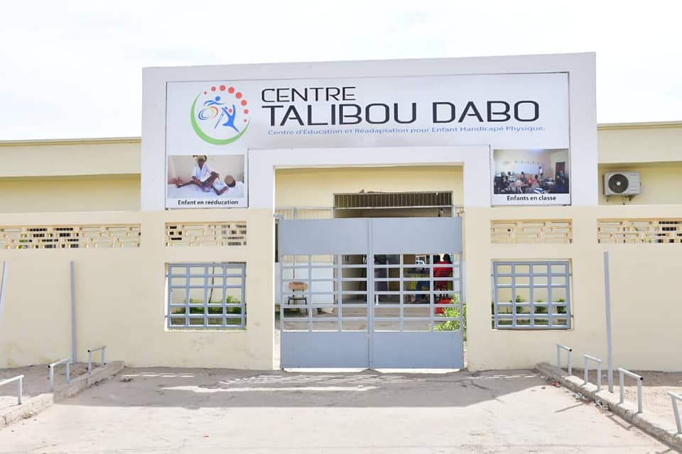 Actes de vandalisme au centre Talibou Dabo : le ministère de la santé et de l'action sociale sort de ses gonds