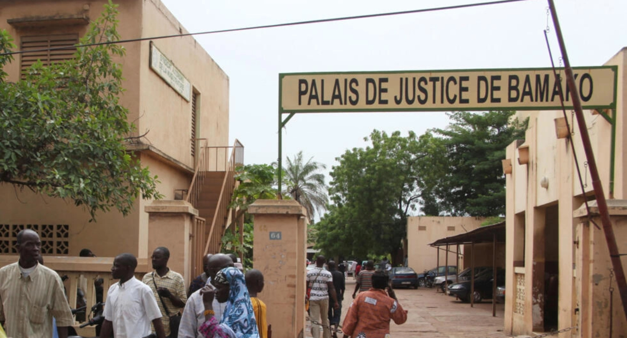 Levée de la suspension des activités politiques au Mali: quelles conséquences pour les 11 opposants détenus?