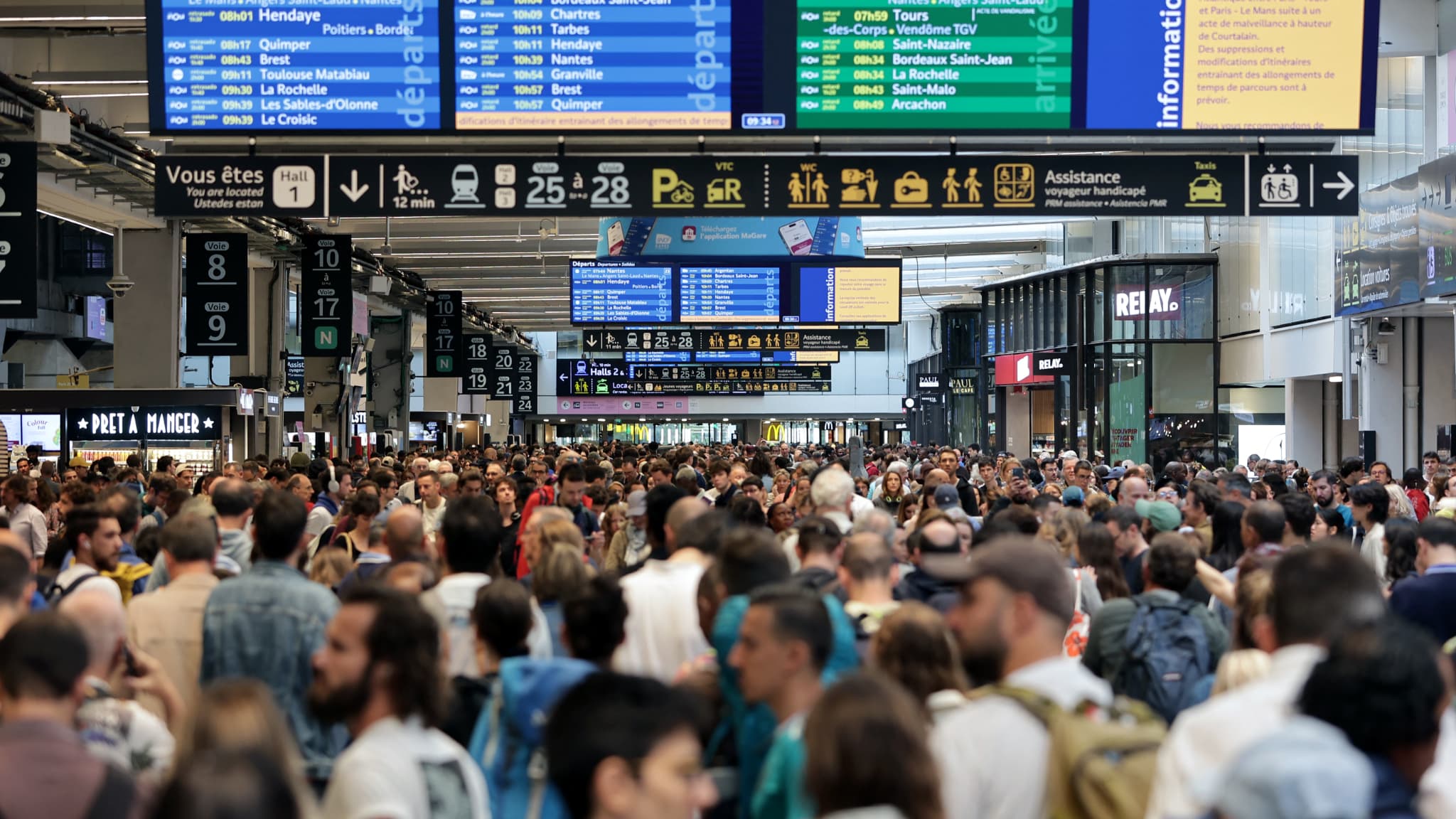 Sabotages sur le réseau TGV: «25%» des trains annulés entre Paris et Londres (Eurostar)