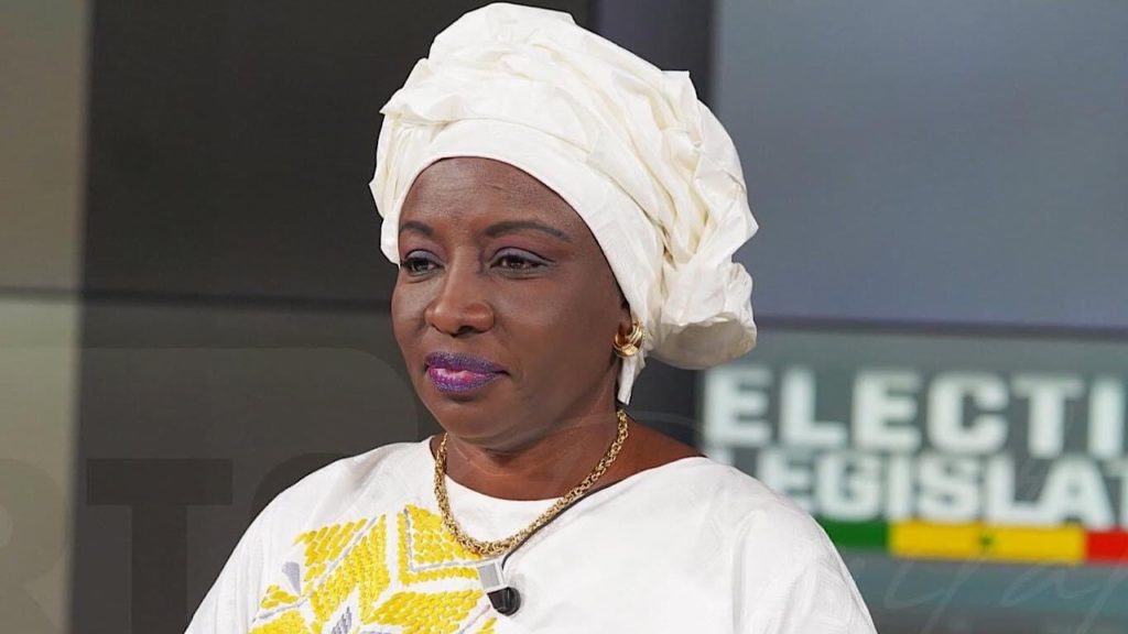 Alerte du FMI : Aminata Touré indexe le bilan économique de Macky Sall et appelle au soutien des nouvelles autorités