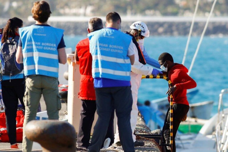 Migrants aux Îles Canaries : sur les 5300 enfants et adolescents identifiés, 1700 sont des Sénégalais