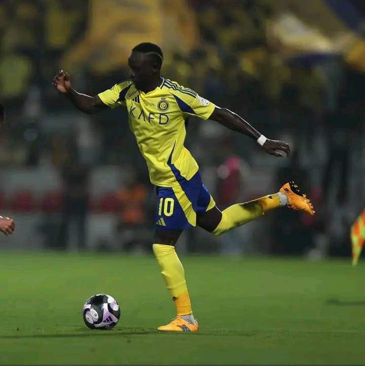 Saudi Pro League : Al Nassr domine Al-Ittifaq, Sadio double passeur