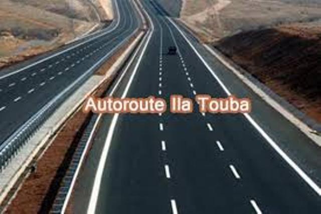 ​Autoroute Ila Touba : la première vague d’engins débarquée à Dakar