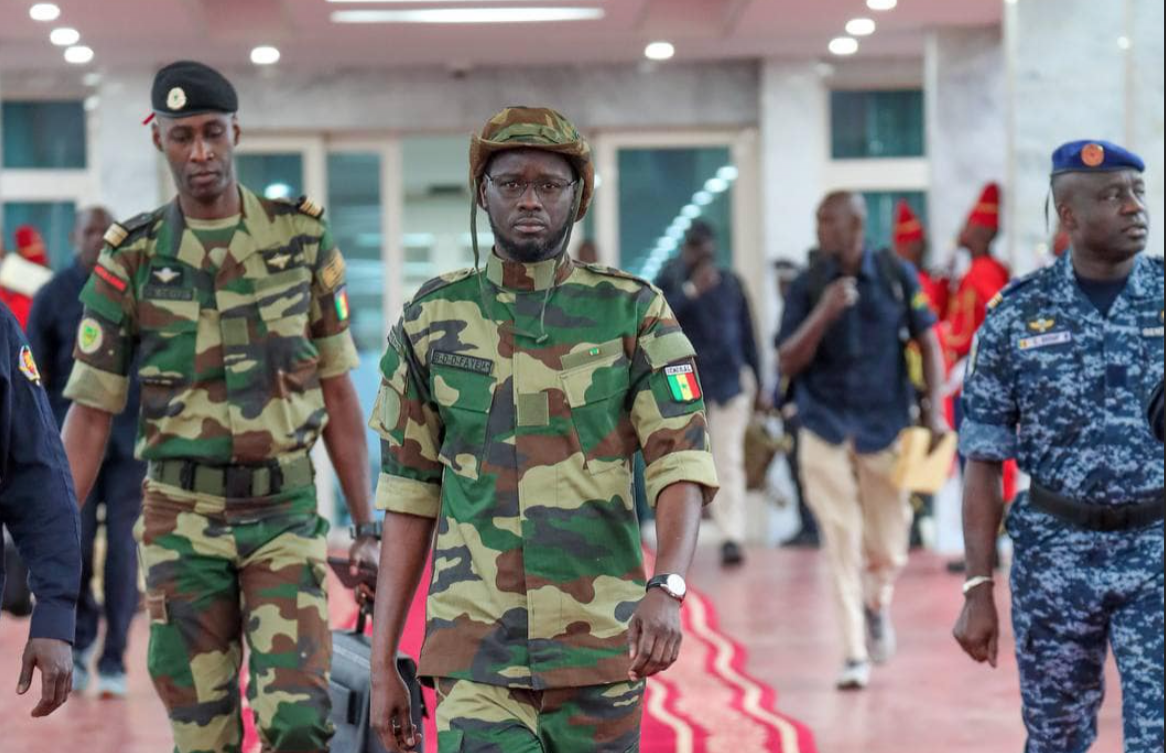 Photo publiée sur les pages de la Président montrant l'arrivée du chef de l'Etat à Kédougou