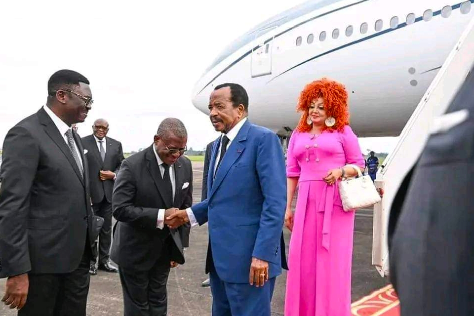 Cameroun: le président Paul Biya de retour au pays après sept semaines d'absence et d'inquiétude