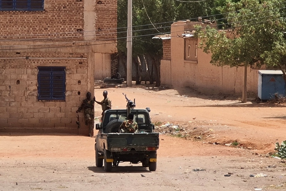 Soudan: un groupe prodémocratie fait état de 31 morts dans une frappe de l'armée sur une mosquée