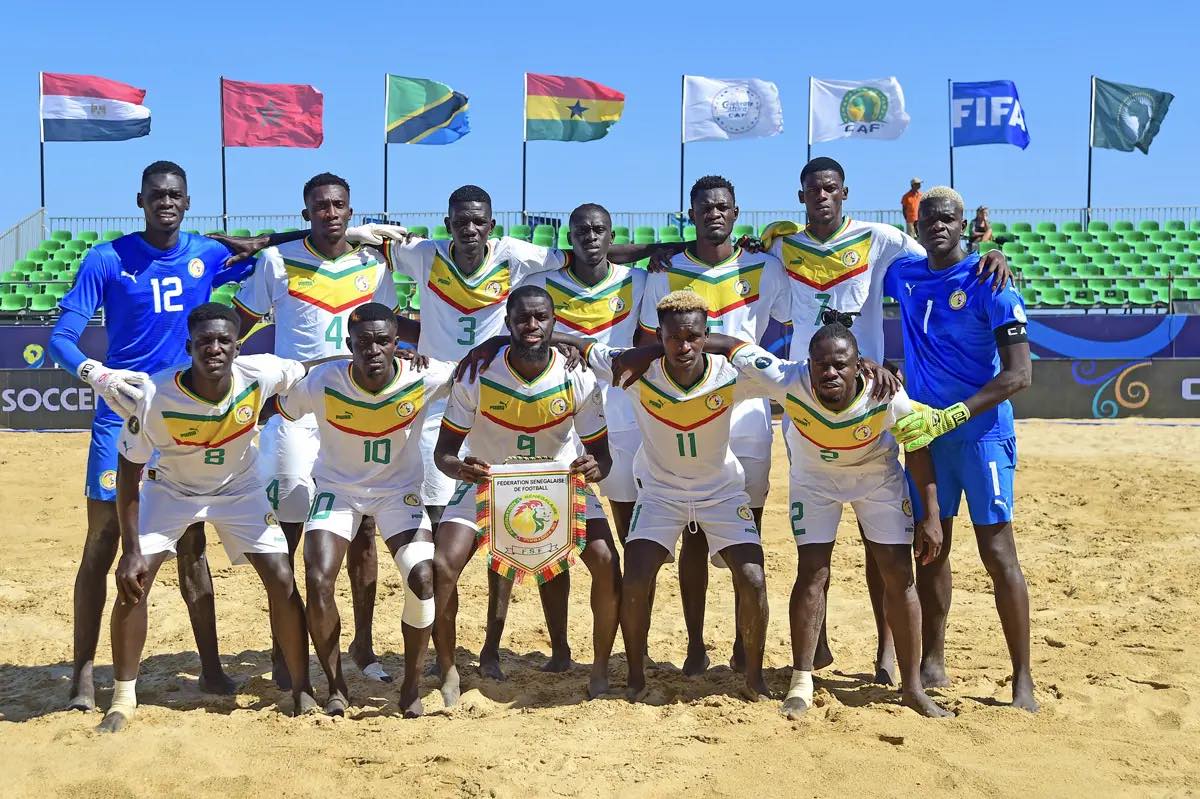 CAN Beach Soccer : le Sénégal défie l’Égypte pour une place en finale et au Mondial