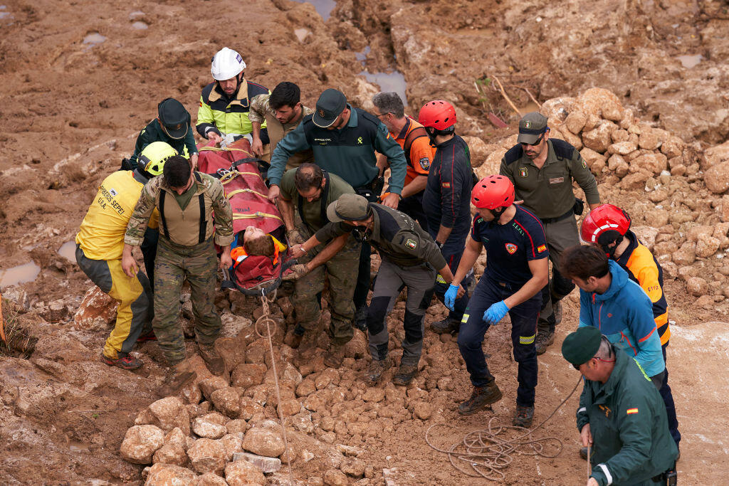 Cataclysme en Espagne: Valence et Letur ravagées par une «goutte froide» meurtrière