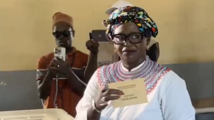 Législatives 2024 : "un enjeu capital pour l'avenir du Sénégal", selon Khadija Mahecor Diouf