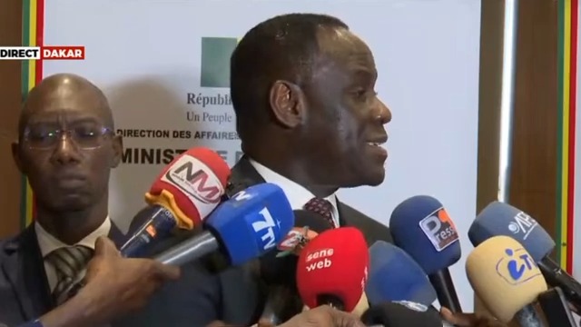 Affaire Farba Ngom : le ministre Ousmane Diagne défend la légalité de la procédure "il n'y a rien de politique" (Vidéo)