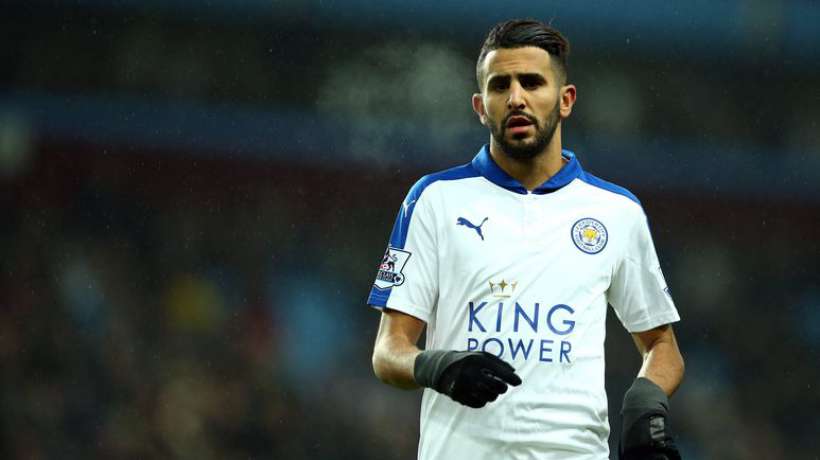 Le Barça fonce sur Riyad Mahrez