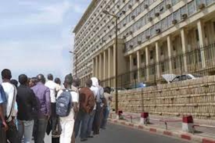 Mactar Dabo du syndicat national des cadres et employés «perturbe» le forum de l’administration